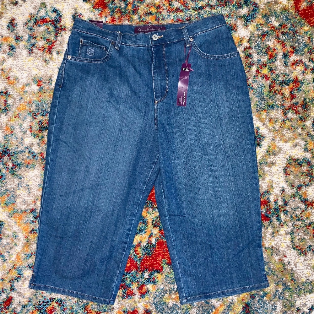 Gloria Vanderbilt Amanda Capri Denim 12 NWT